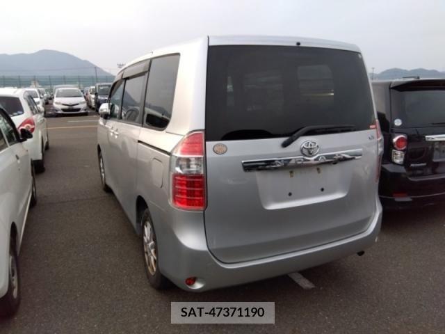 Toyota NOAH 2008-01 254351-3