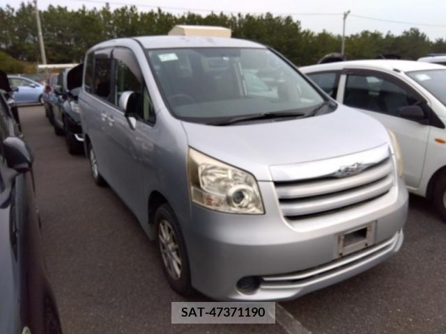 Toyota NOAH 2008-01 254351-1