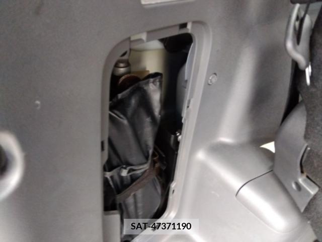 Toyota NOAH 2008-01 254351-15