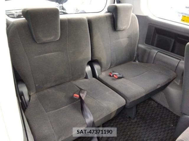 Toyota NOAH 2008-01 254351-7
