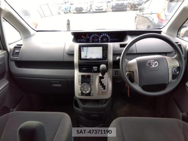 Toyota NOAH 2008-01 254351-4