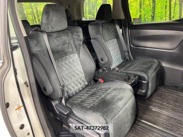 Toyota VELLFIRE 2019-02 210210-9