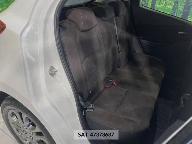 Mazda DEMIO 2019-03 267669-9