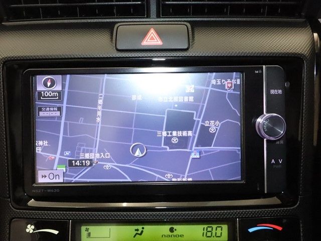 Toyota COROLLA AXIO 2013-11 181009-11