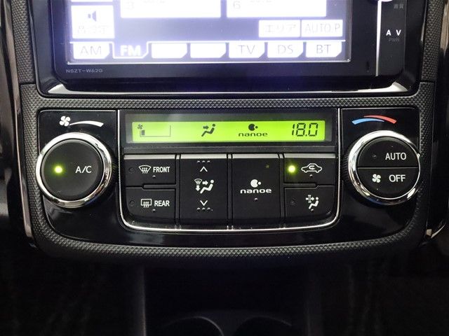 Toyota COROLLA AXIO 2013-11 181009-15
