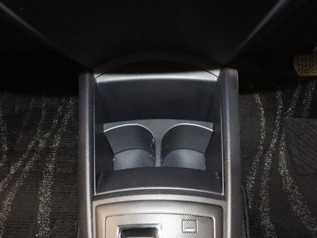 Toyota COROLLA AXIO 2013-11 181009-16