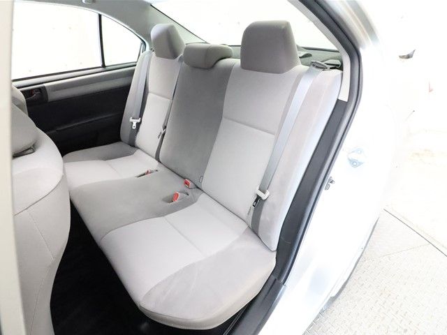 Toyota COROLLA AXIO 2013-11 181009-6