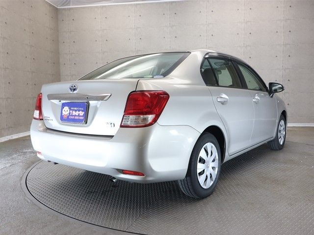 Toyota COROLLA AXIO 2013-11 181009-1