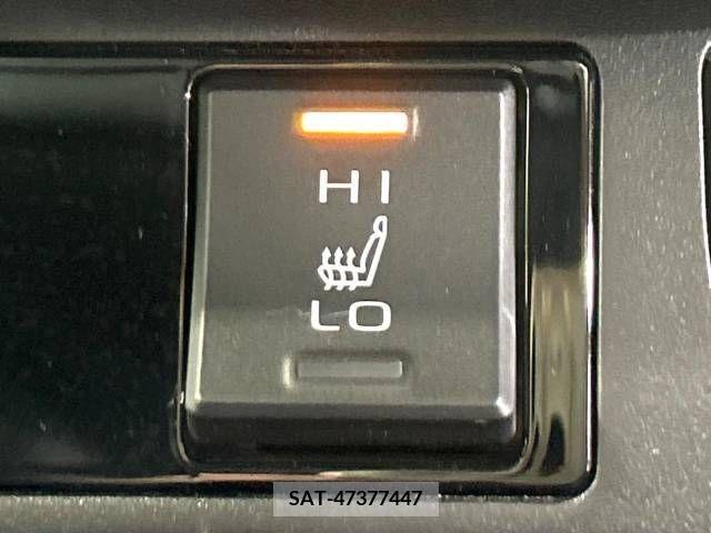 Toyota RAV4 2019-04 313137-8