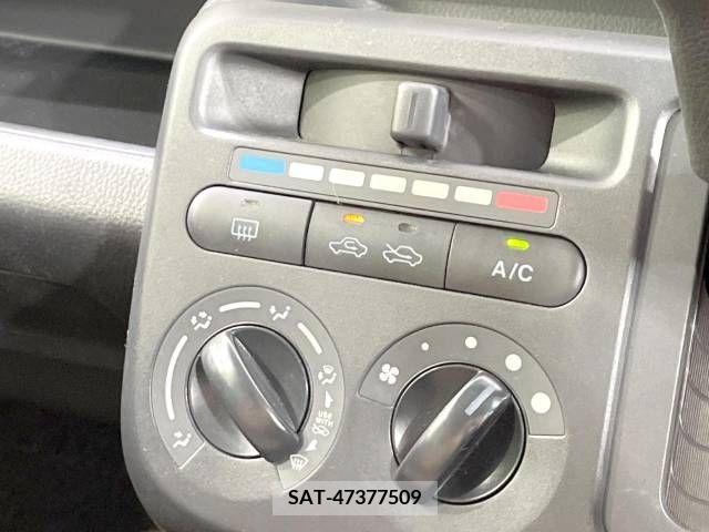 Nissan MOCO 2013-01 354480-4