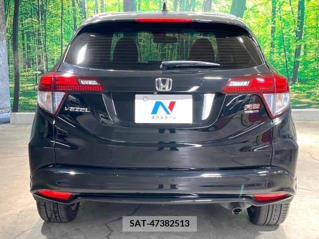 Honda VEZEL 2018-01 394833-17