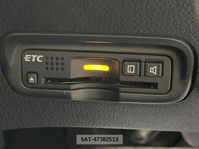 Honda VEZEL 2018-01 394833-7