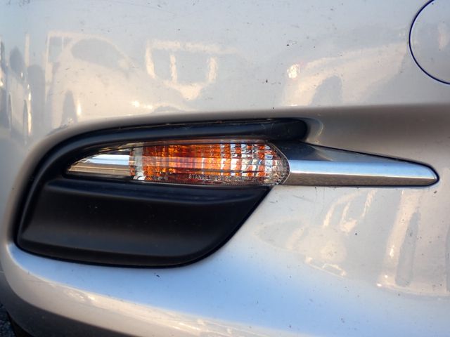 Mazda AXELA SPORT 2018-10 10775-9