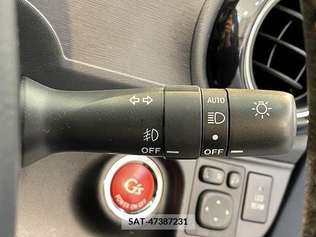 Toyota AQUA 2015-07 235944-4