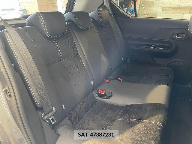 Toyota AQUA 2015-07 235944-8