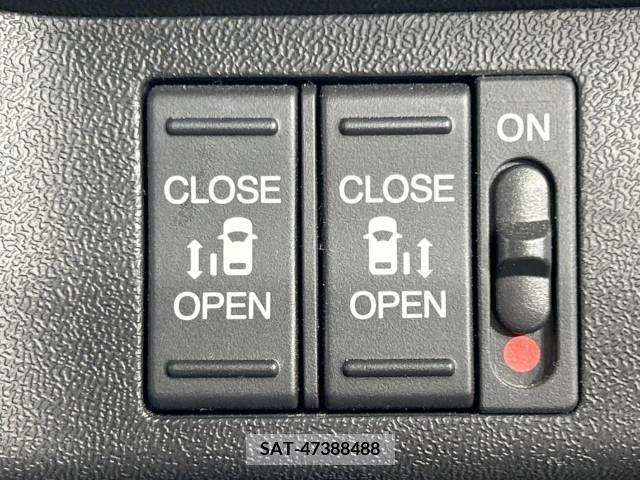 Honda e 2019-06 380399-5
