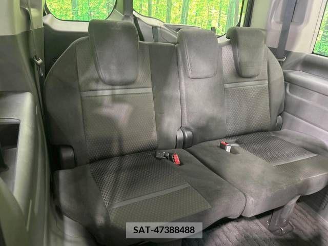 Honda e 2019-06 380399-11