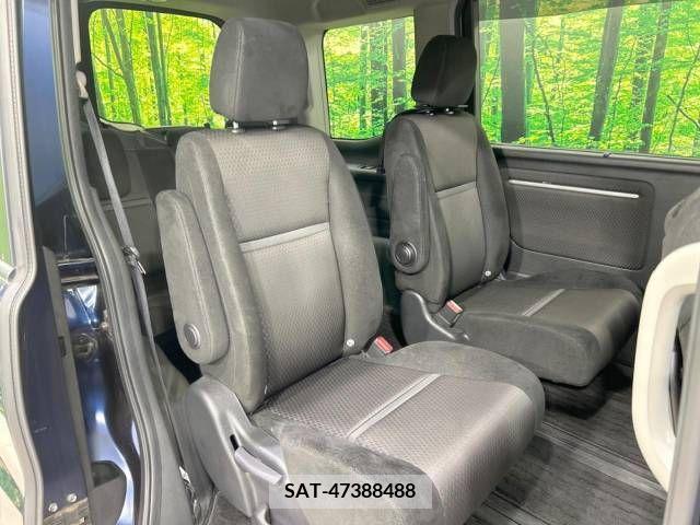 Honda e 2019-06 380399-10