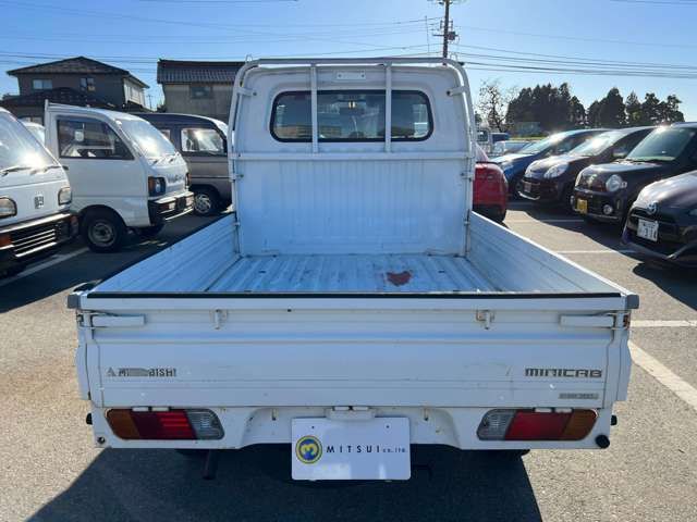 Mitsubishi MINICAB TRUCK 2000-01 26982-6
