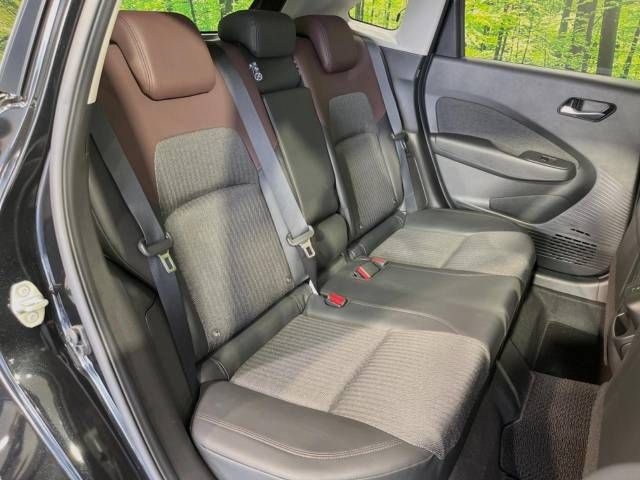 Nissan AURA 2023-06 187383-10