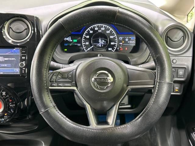 Nissan NOTE 2018-03 191270-11
