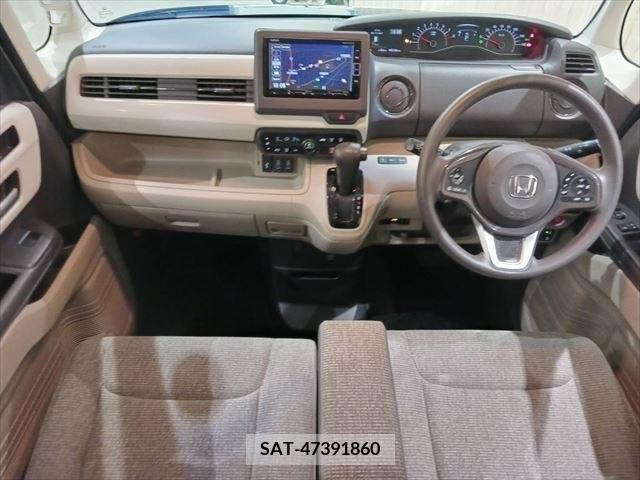 Honda N BOX 2019-04 215488-16