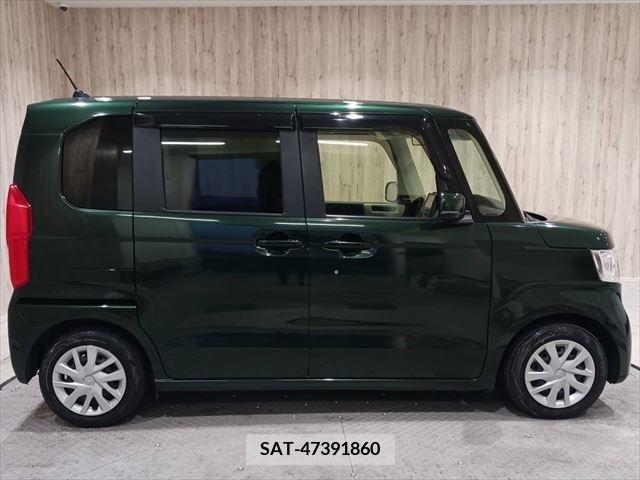 Honda N BOX 2019-04 215488-3