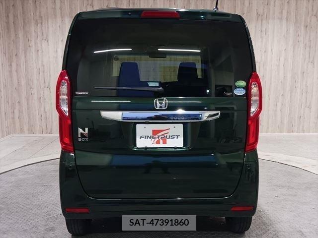 Honda N BOX 2019-04 215488-5