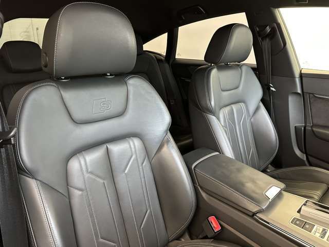 Audi A7 2018-11 26787-14