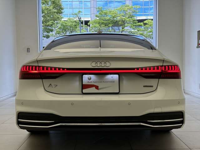 Audi A7 2018-11 26787-3
