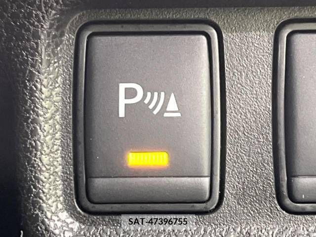 Nissan NOTE 2019-03 281953-3