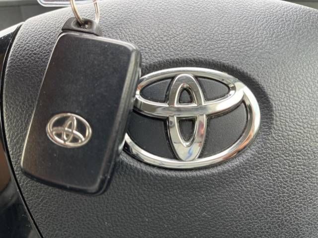 Toyota AQUA 2017-01 16242-3