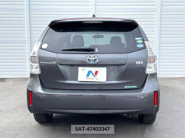 Toyota PRIUS ALPHA 2012-06 387138-17