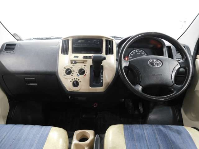 Toyota LITEACE VAN 2014-06 23952-1