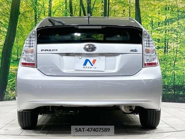 Toyota PRIUS 2010-07 377703-15