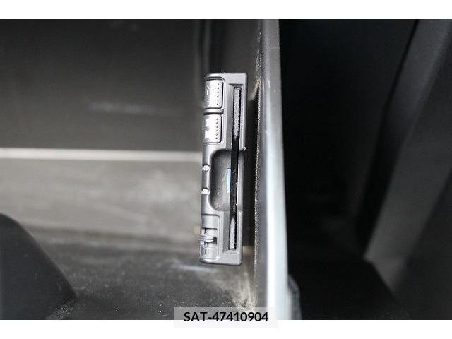 Mazda DEMIO 2015-08 211836-4
