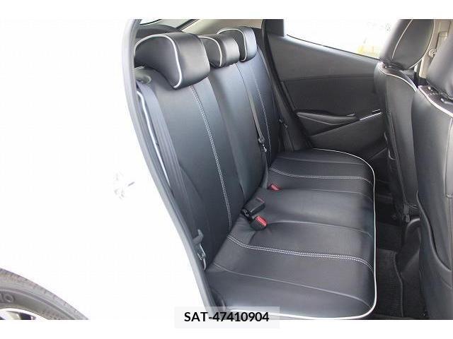Mazda DEMIO 2015-08 211836-13