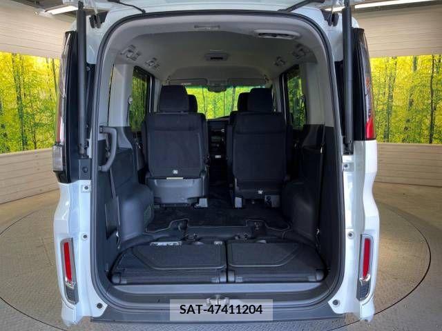 Honda e 2016-08 383085-11