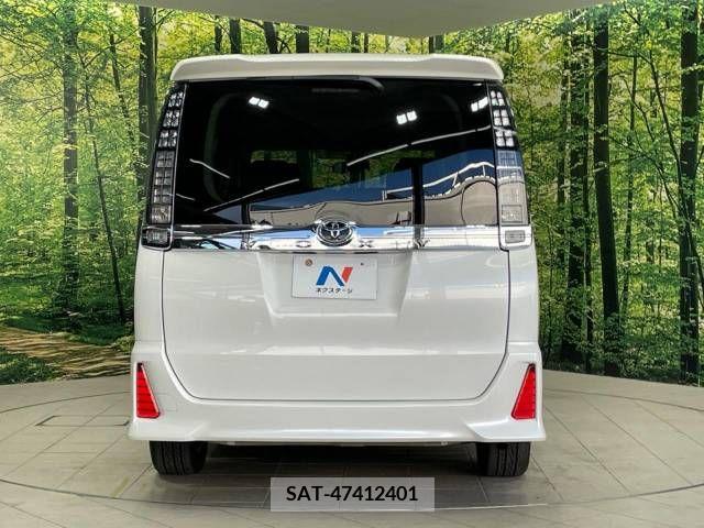 Toyota VOXY 2015-06 288944-16