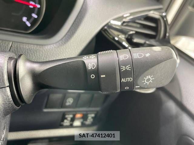 Toyota VOXY 2015-06 288944-5