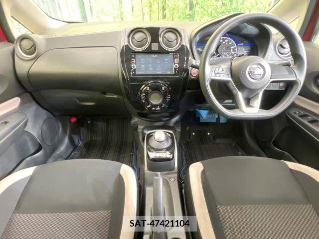 Nissan NOTE 2017-01 305343-1