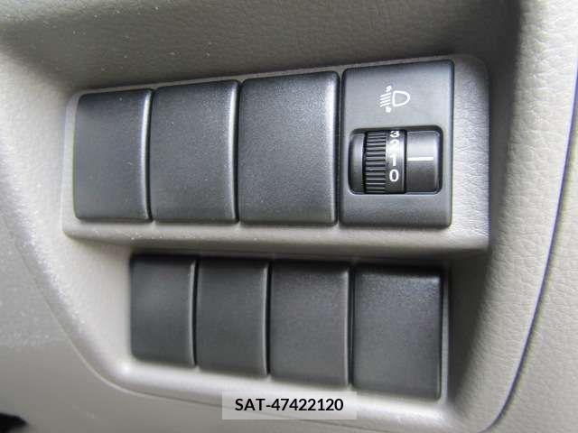 Suzuki EVERY 2019-04 381857-16