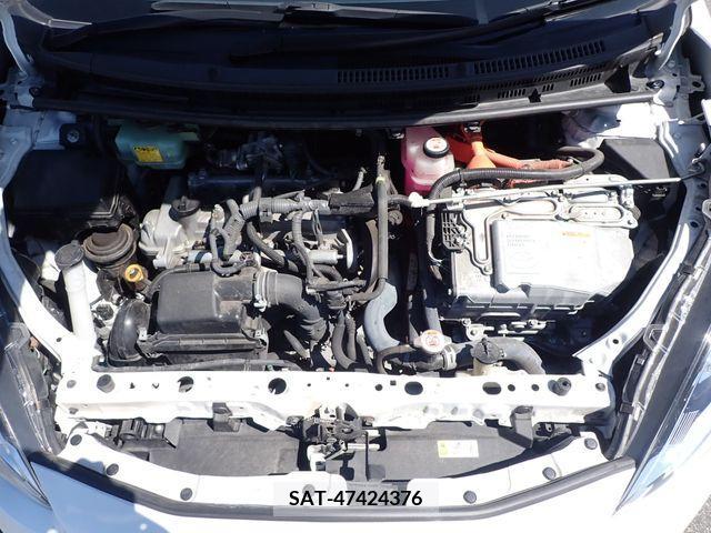 Toyota AQUA 2018-07 336434-22