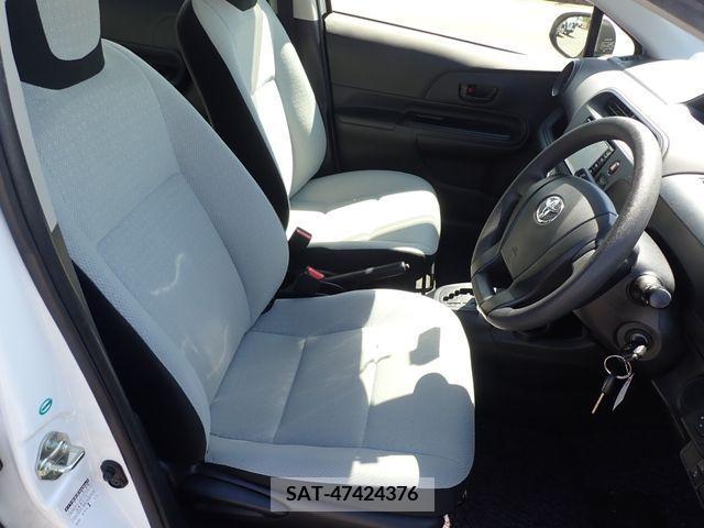 Toyota AQUA 2018-07 336434-19