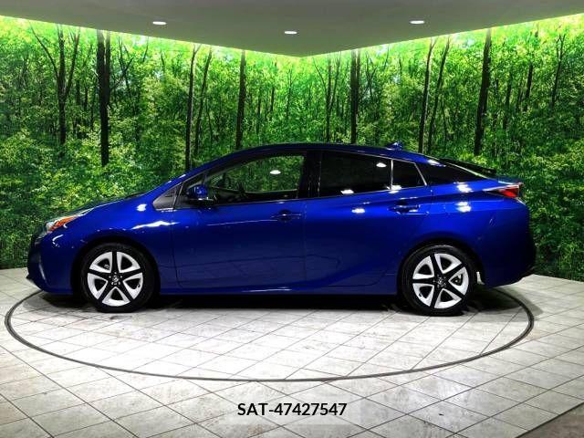 Toyota PRIUS 2018-02 330530-17