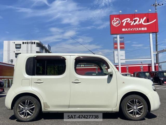 Nissan CUBE 2012-02 358396-3