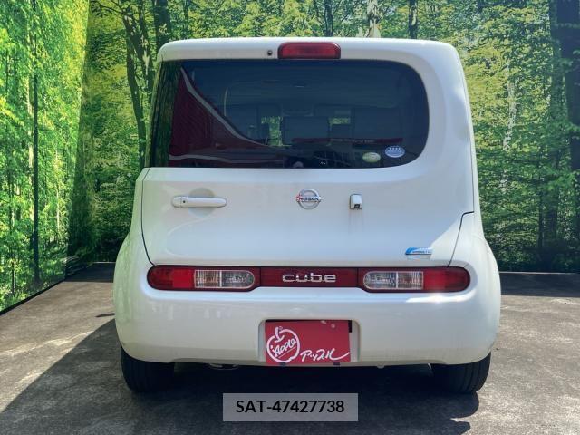 Nissan CUBE 2012-02 358396-2