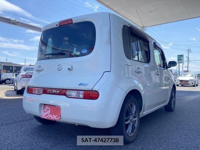 Nissan CUBE 2012-02 358396-8