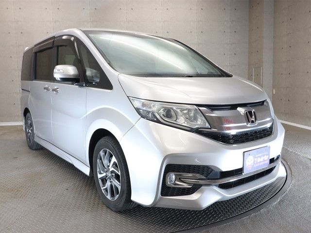 Honda e 2015-09 28695-21