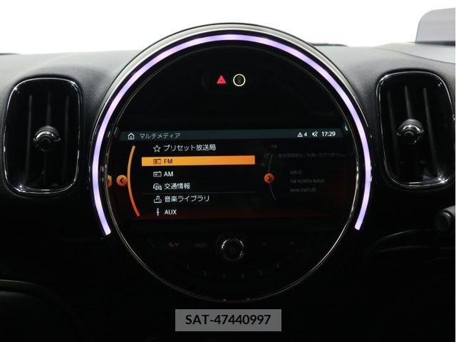 Bmw MINI 2017-08 213218-14